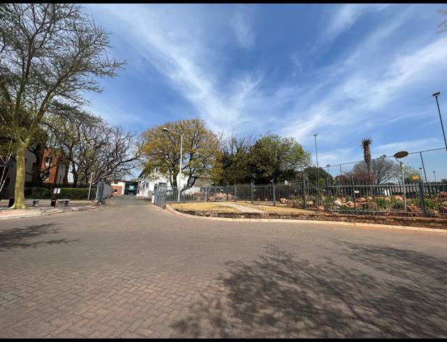 354M² OFFICE TO LET IN ILLOVO
